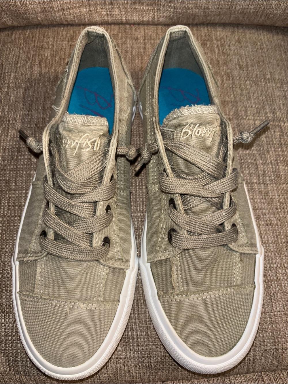 Blowfish Malibu Woman’s Slip-On Sneakers- 7.5